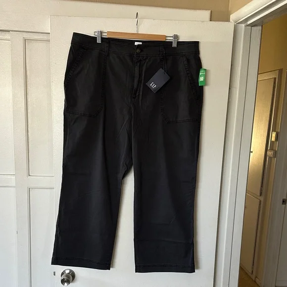 GAP Girlfriend Khaki - Dark Gray Wide Leg Ankle Pants. Size 20. - Picture 1 of 10